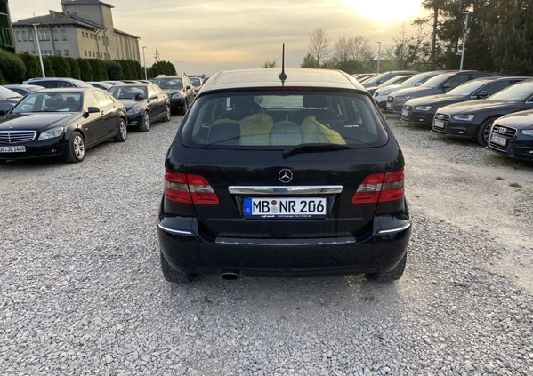 Mercedes-Benz Klasa B cena 25900 przebieg: 209000, rok produkcji 2011 z Kowal małe 436